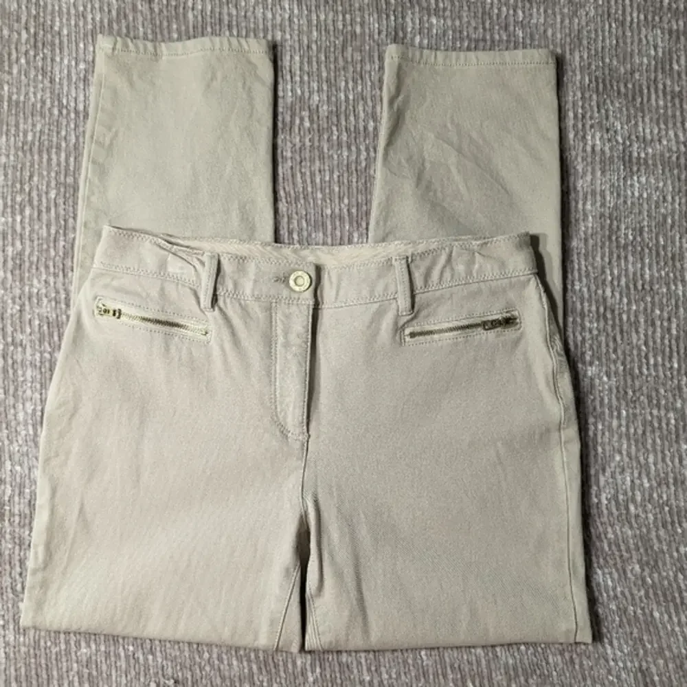 Chico's So Slimming Stretch Ankle/Cropped Leg Pant Tan Size‎ 0.5 (Sm6)